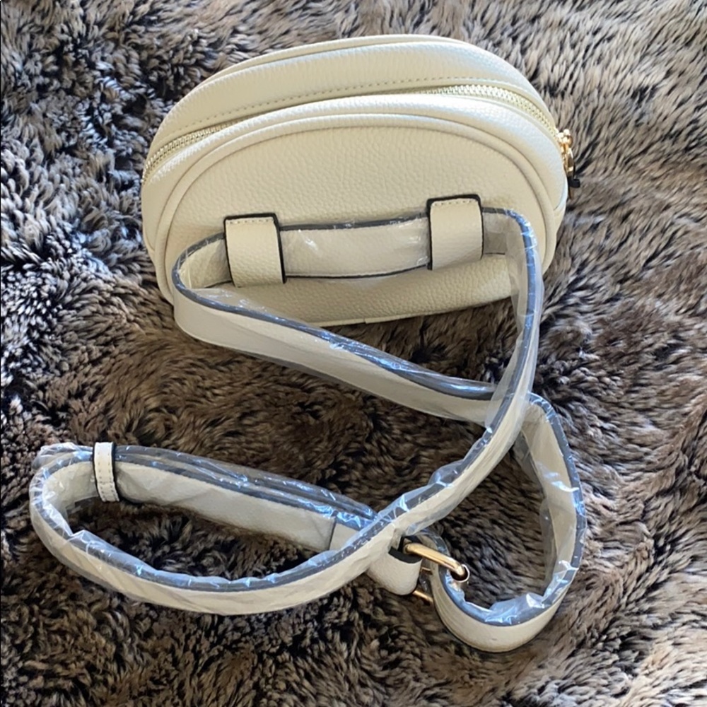 NWT Sugu belted bag - Picture 4 of 5